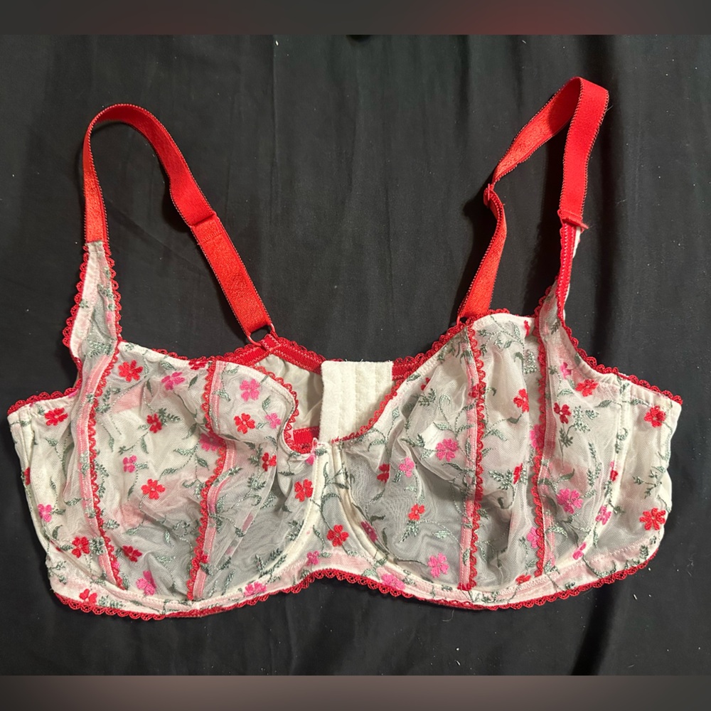 Adore Me Red and White Floral Lace Bra